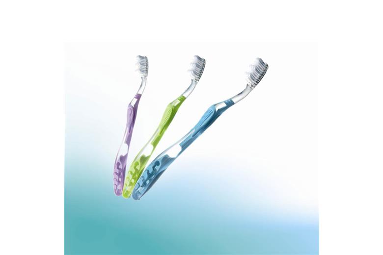 ELGYDIUM Whitening Medium Οδοντόβουρτσα